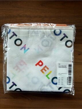 NWT 2021 Peloton Pride Bandana Set